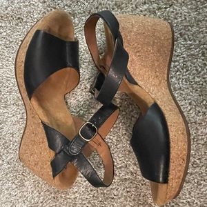 Black leather cork Clark’s wedges, size 6
